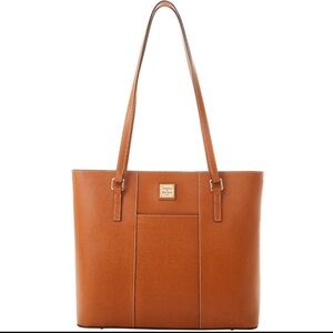 Gently Used Dooney & Bourke Handbag, Pebble Grain Small Lexington Handbag.